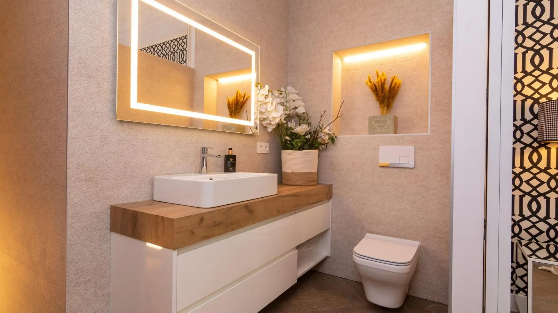 Apartment Bilbao Palace Lujo Y Elegancia
